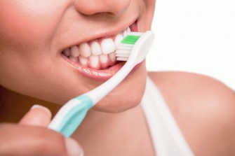 Les 10 Commandements dune hygiène bucco-dentaire